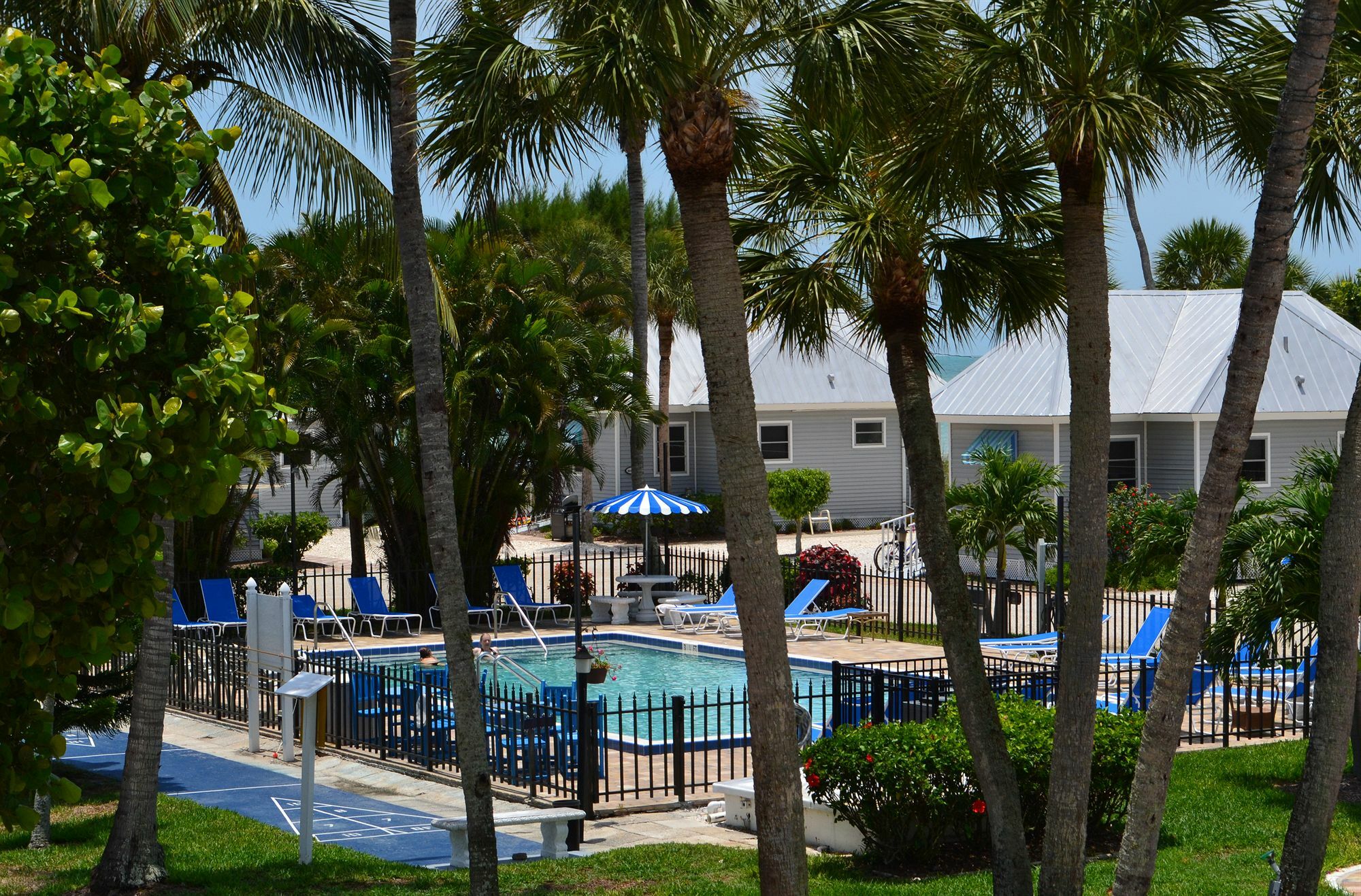 Shalimar Cottages And Motel Sanibel Esterno foto
